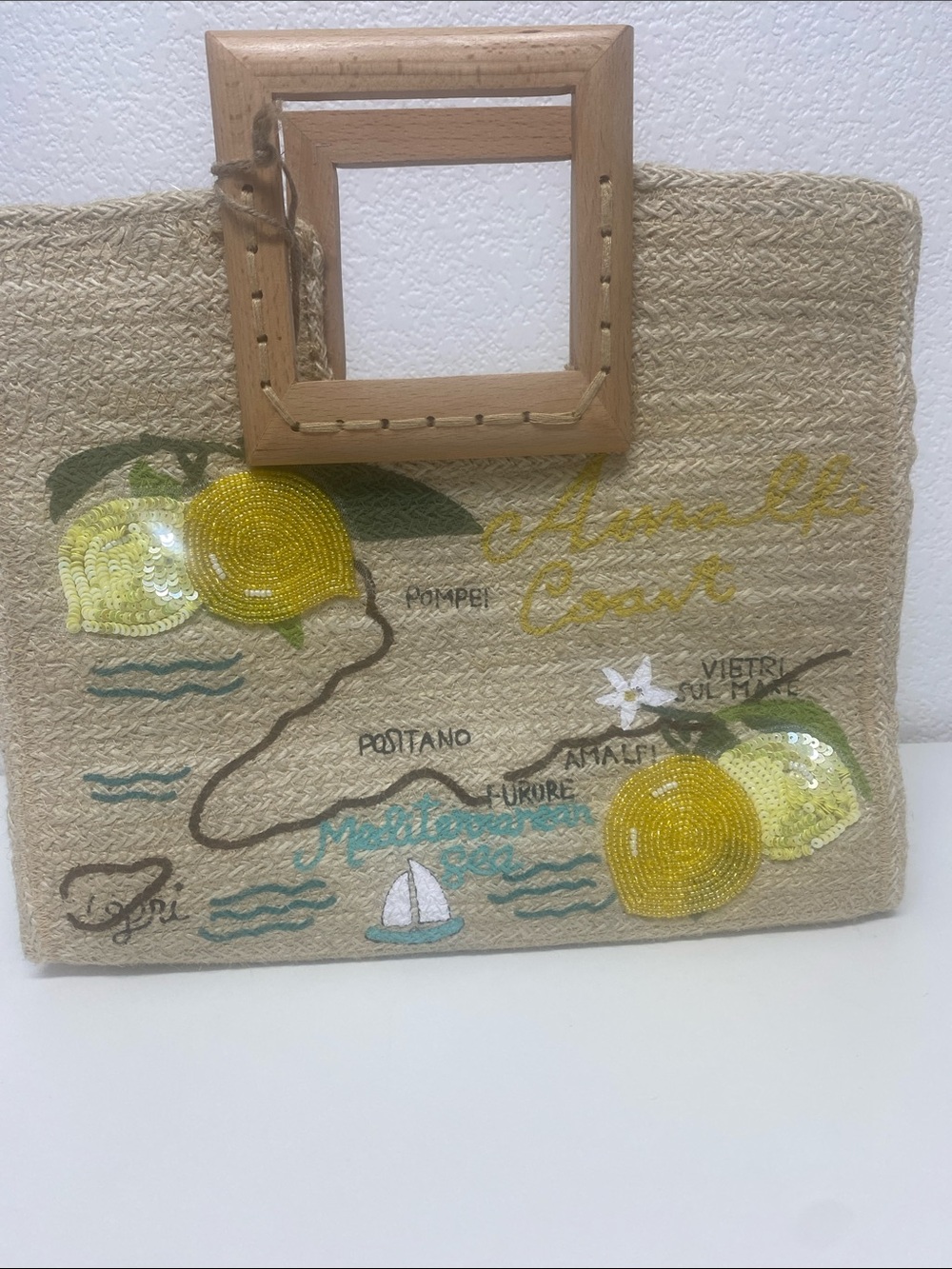 Antik Kraft Natural Straw Tote with Yellow Sequin Lemon Appliques - Picture 3 of 9